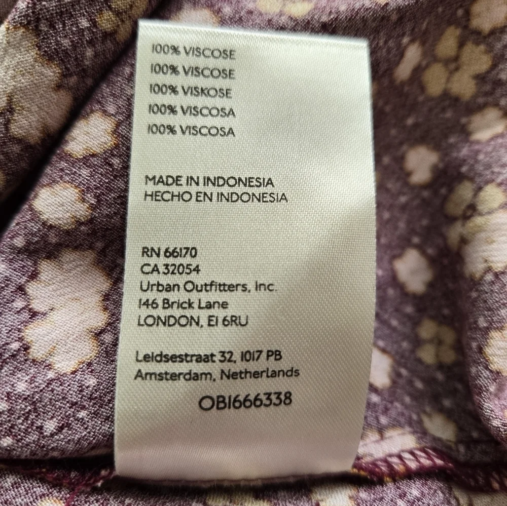 Free People IRL Mini Skirt Sz 6 Purple With Pink Flowers Side Zip Summer Days
